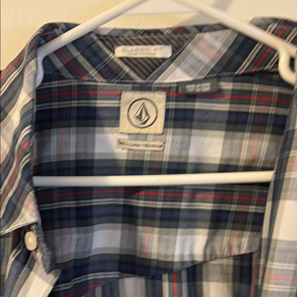 Volcom Casual Button Down Shirt Blue and Red